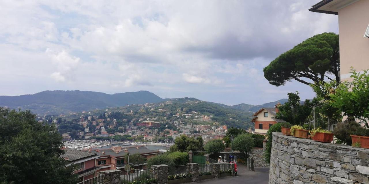 La Nave Sospesa Apartment Rapallo Luaran gambar